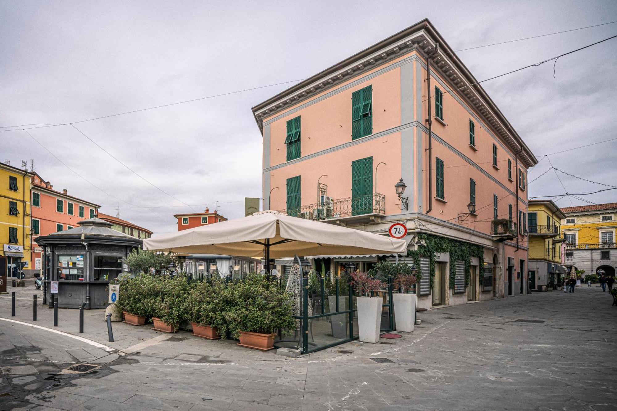 Hotel Antica Dogana Sarzana Exterior foto